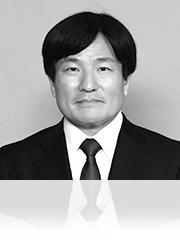 岡田　俊 教授